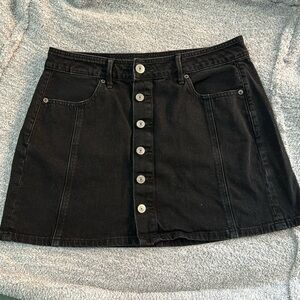 American Eagle Outfitters Button-Front Black Mini Skirt